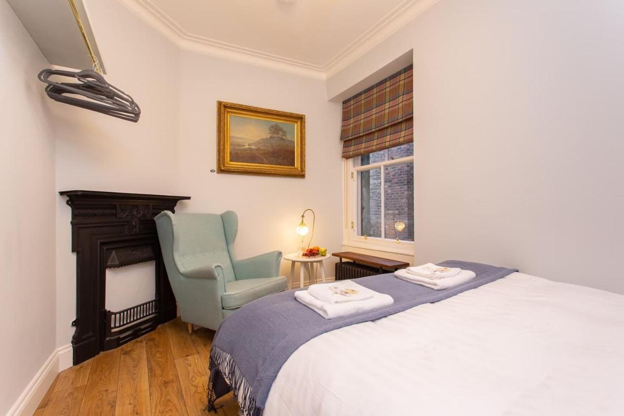 Luxurious, Modern 1br Near Castle Édimbourg
